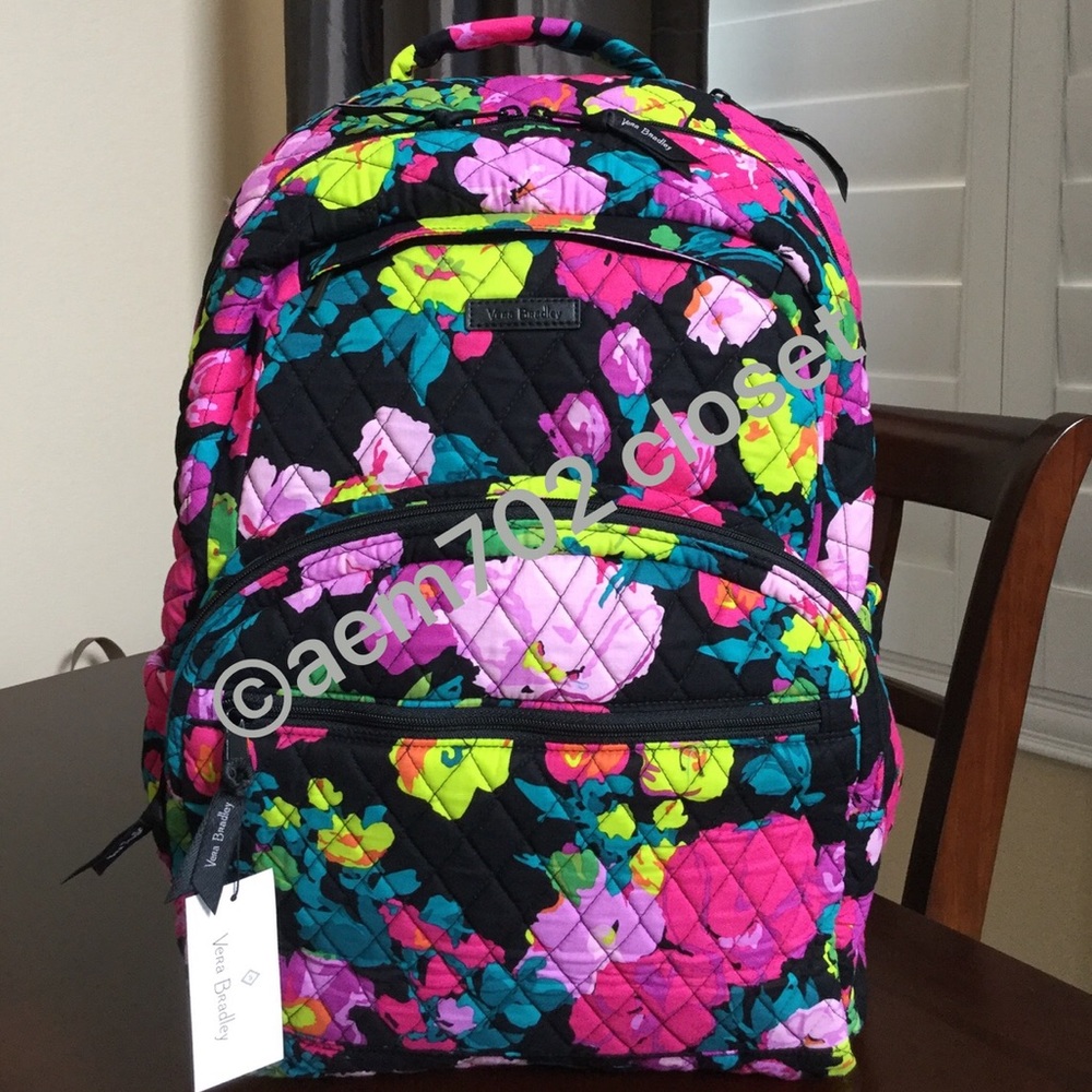 NWT VERA BRADLEY LARGE ESSENTIAL BACKPACK